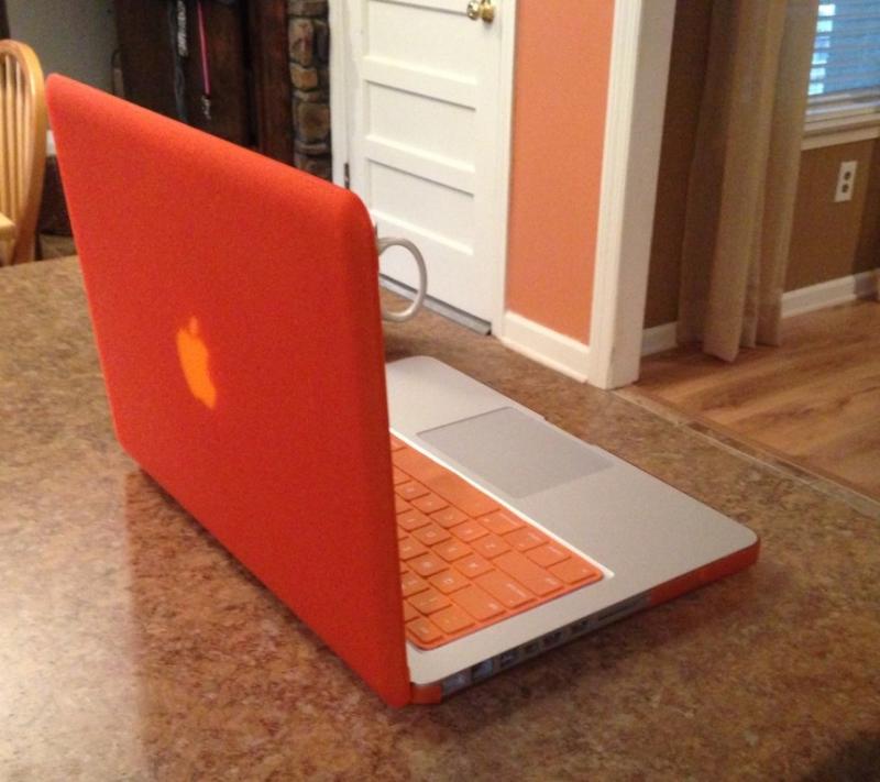 Apple 13.3" MacBook Pro Notebook Computer MD102LL/A B&H